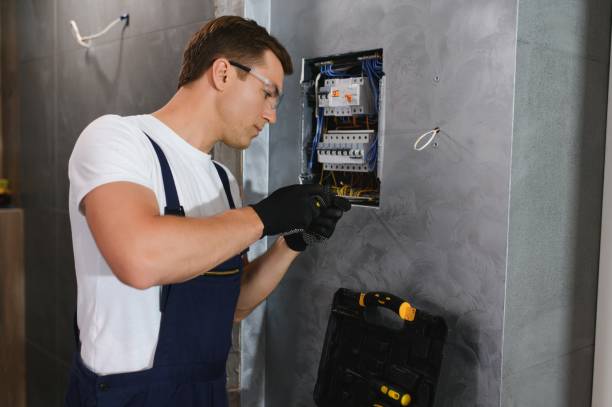 Best Emergency Electrical Repair  in Mangonia Park, FL